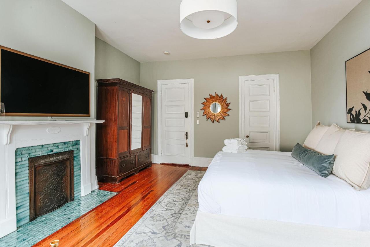 The Historic Berkeley Place Staunton Chambre photo
